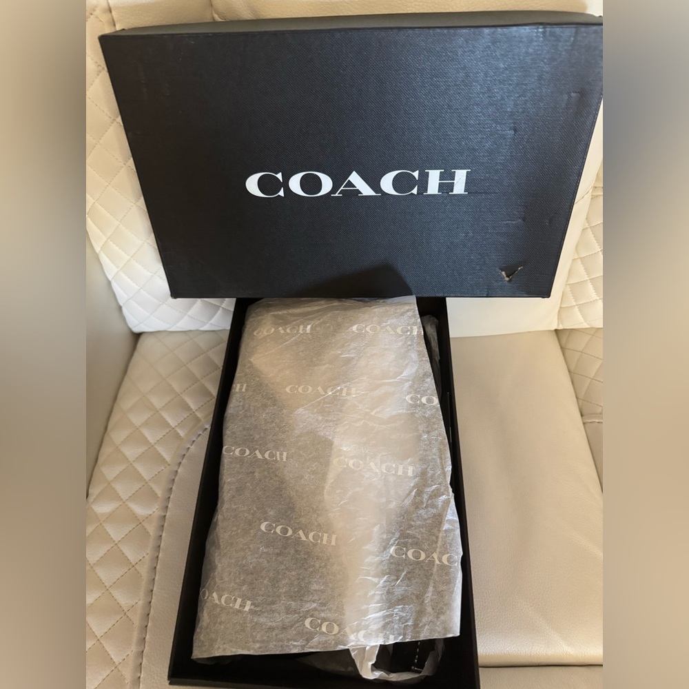 COACH NELLI LOAFER - Picture 10 of 10